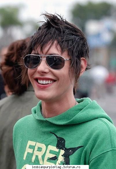 shane si carmen .dar mai ales shane the l word - spune pe cine placi spun ce :))