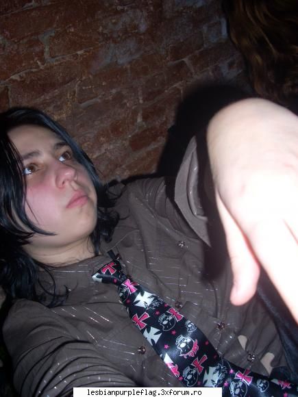 despre gaydar scris:si crezi chiar ejti butch? dap sunt prosteasca poza .... colectie cravate stilu