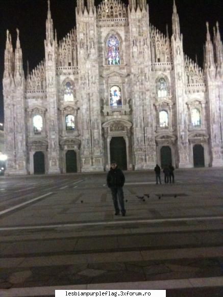 Care de unde?! Orașul �n care locuiți! - Duomo din Milano:) - Bine ai venit!