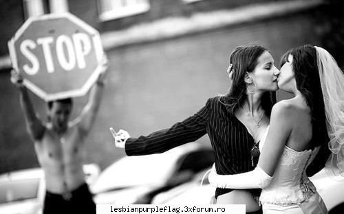 nana, cred ca asta e poza de care spui la inceput. lgbt pictures