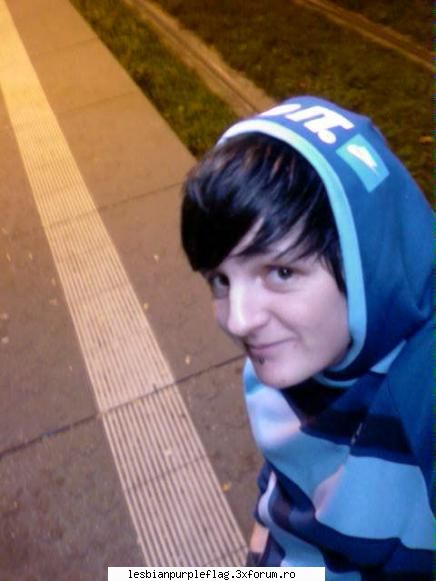 oannaaa ce faciii ? :))) ah ... and my pic :d poze cu voi!