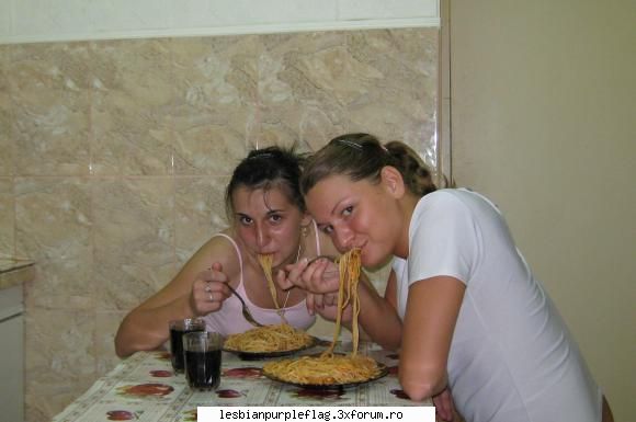 Poze cu voi! - spaghette :D shi asha le savuram de obicei...pe - Bine ai venit!