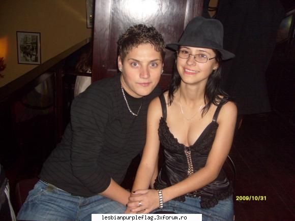Poze cu voi! - am poze de la party de asearaaaaaa:>:> - Bine ai venit!