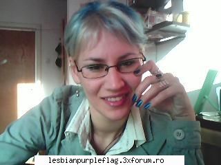 Poze cu voi! - really?...toti ma privesc ca p o freak that i am - Bine ai venit!