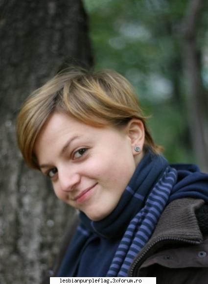 Poze cu voi! - asa arat eu cand sunt multumita :) cand totul - Bine ai venit!