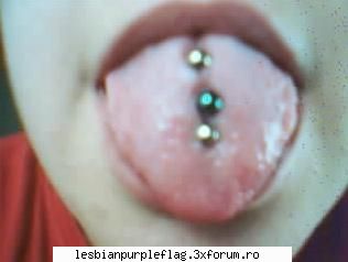 Tatuaje/piercings - poza rapida cu webu - Primele experiente .