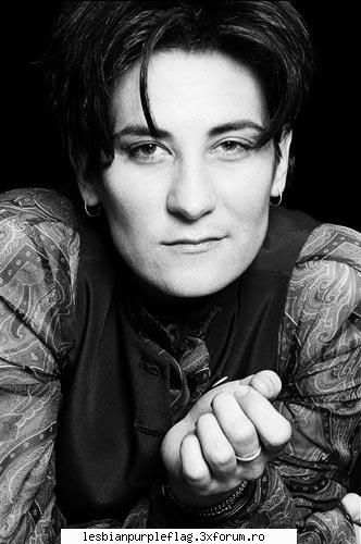 k d lang. o femeie vedete sexi